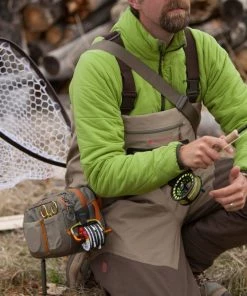 Fishpond Switchback Wading Belt System